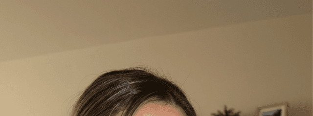 Profile / Avatar - Close-Up Selfie Portrait with Soft Indoor Lighting — output