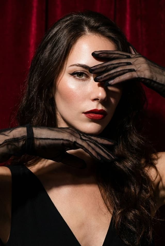 High-Fashion Editorial Portrait with Dramatic Hand Pose — output