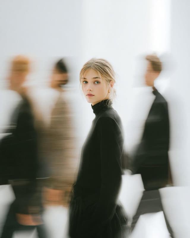 Product Marketing - High Fashion Alpine Magazine Portrait — output