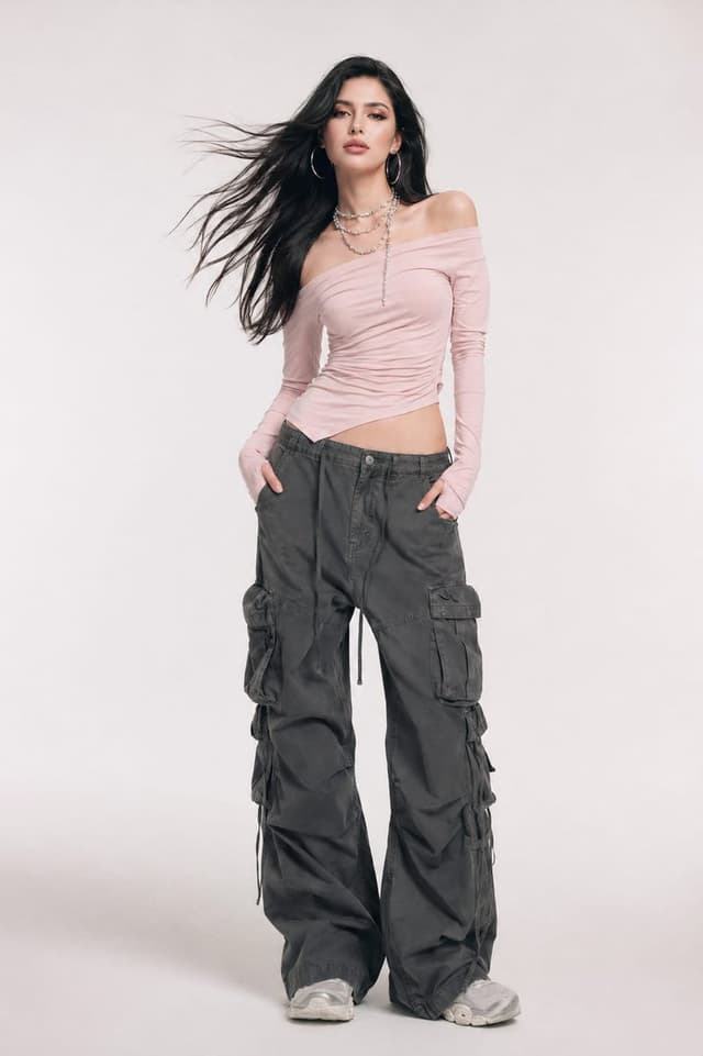 Profile / Avatar - High Fashion Studio Portrait — output