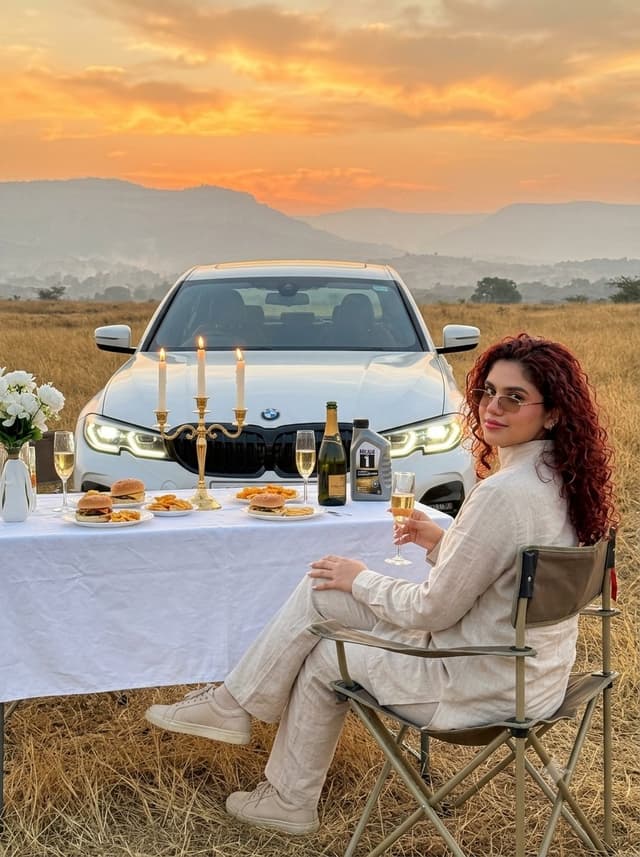 Product Marketing - Sunset Burger Scene Prompt — output