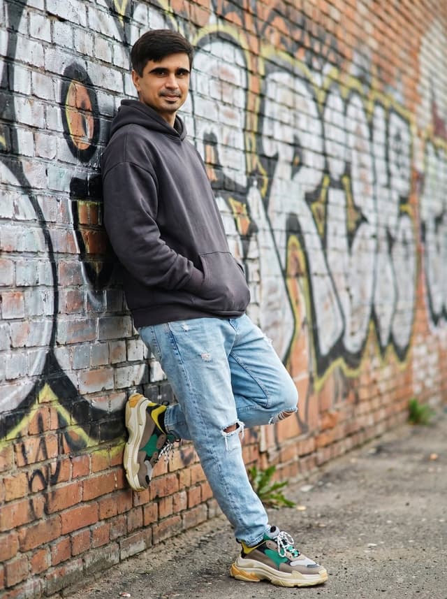 Profile / Avatar - Streetwear Identity Reference — output