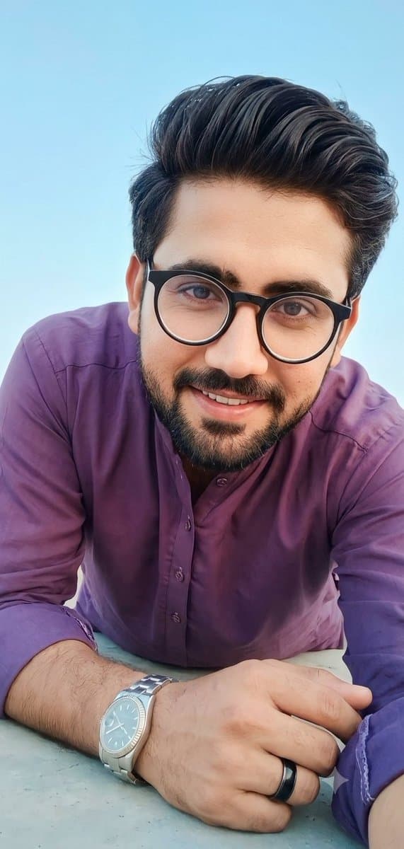 Profile / Avatar - Male Portrait with Kurta and Glass Skin — output