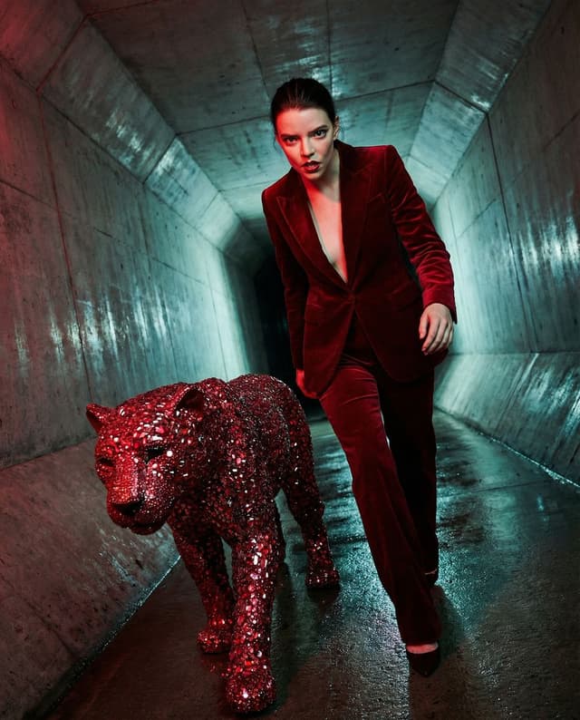 Product Marketing - Anya Taylor Joy Avant-Garde Fashion Prompt for Nano Banana Pro — output