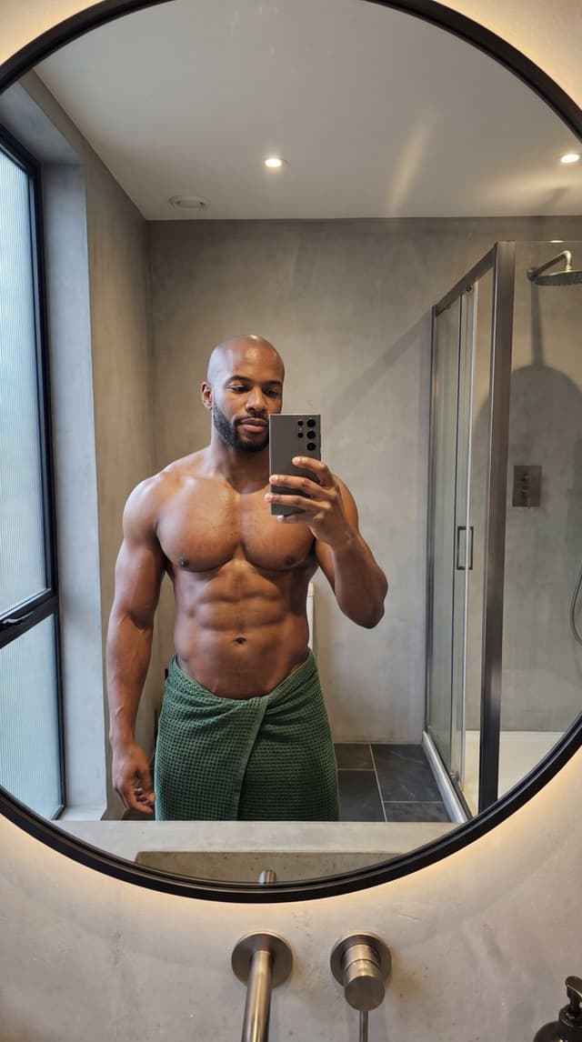 Profile / Avatar - Photorealistic Anatomy-Locked Mirror Selfie Prompt — output