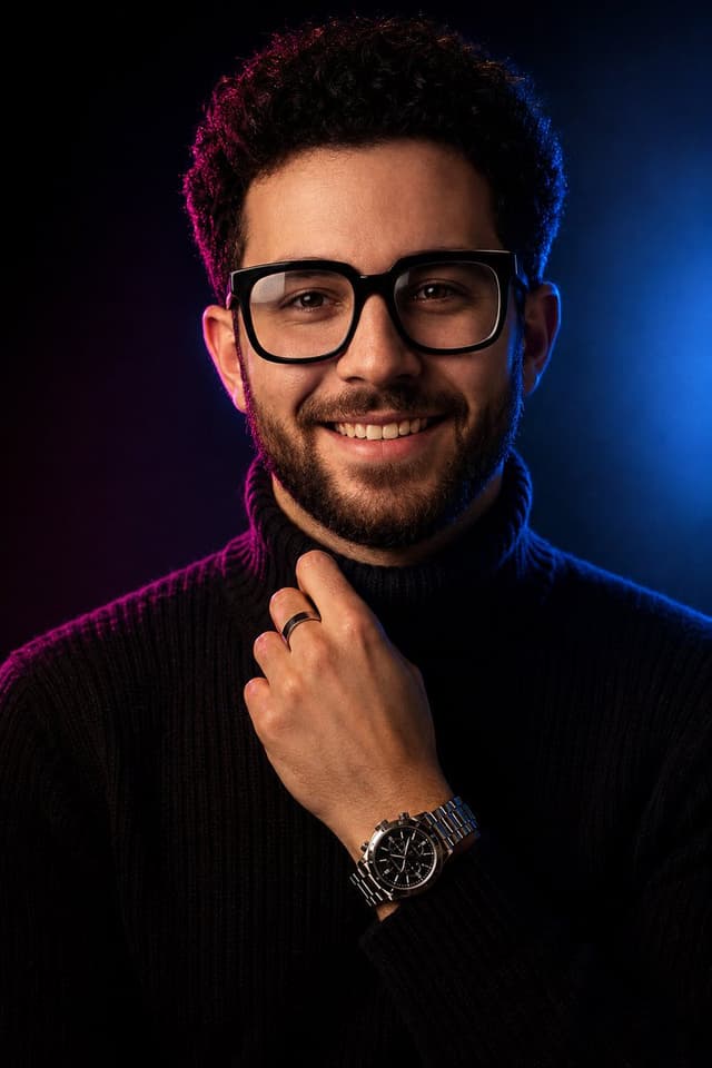 Profile / Avatar - Luxury Social Media Editorial Portrait — output