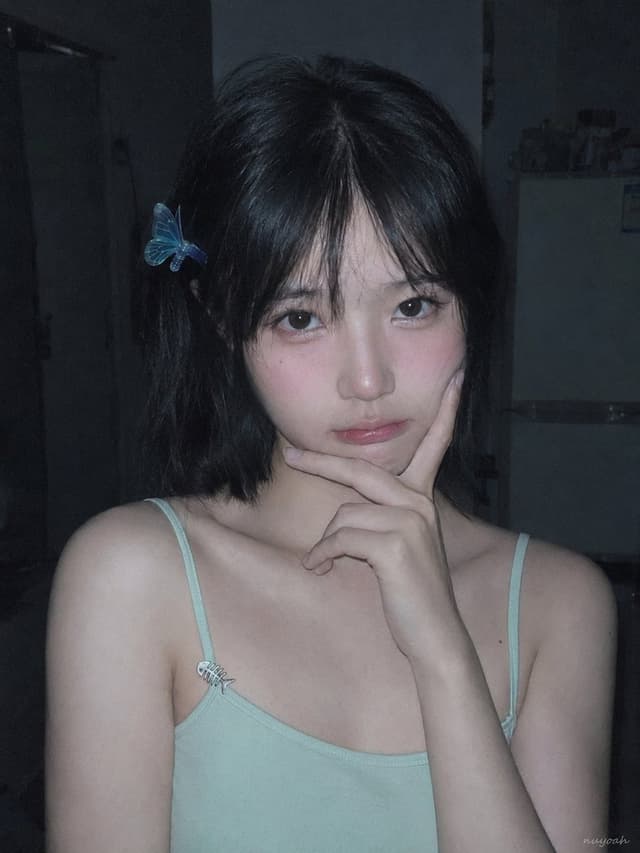 Profile / Avatar - Candid Low-Light Portrait — output