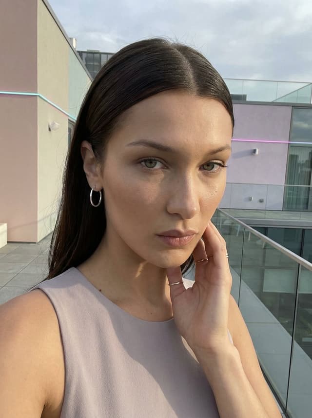 Profile / Avatar - High-Fashion Selfie Portrait on a Modern City Rooftop — output