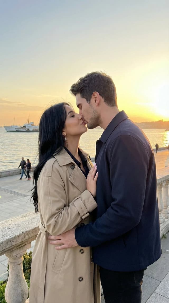 Social Media Post - JSON Prompt for Cinematic Romantic Scene in Istanbul — output