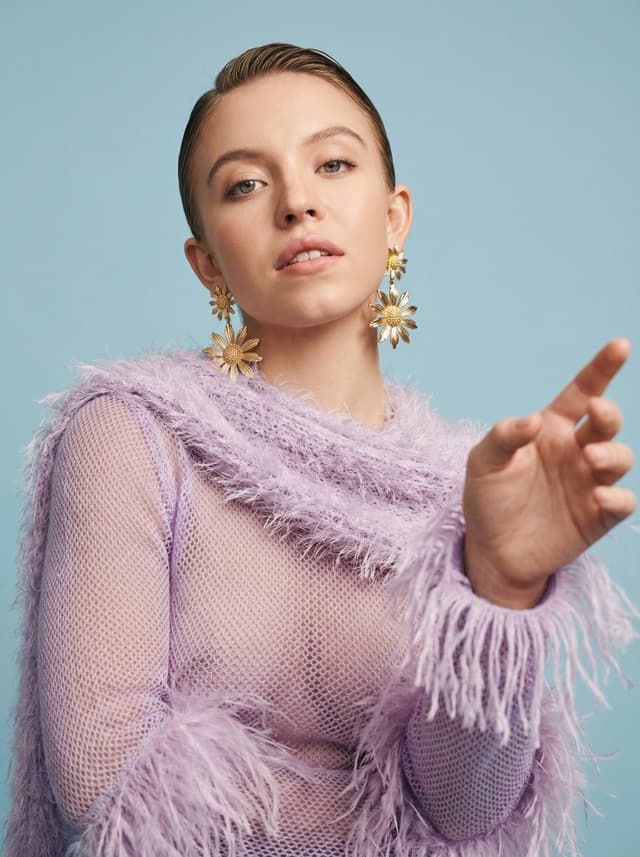 Social Media Post - Pastel High-Fashion Editorial Portrait Prompt (Nano Banana Pro) — output