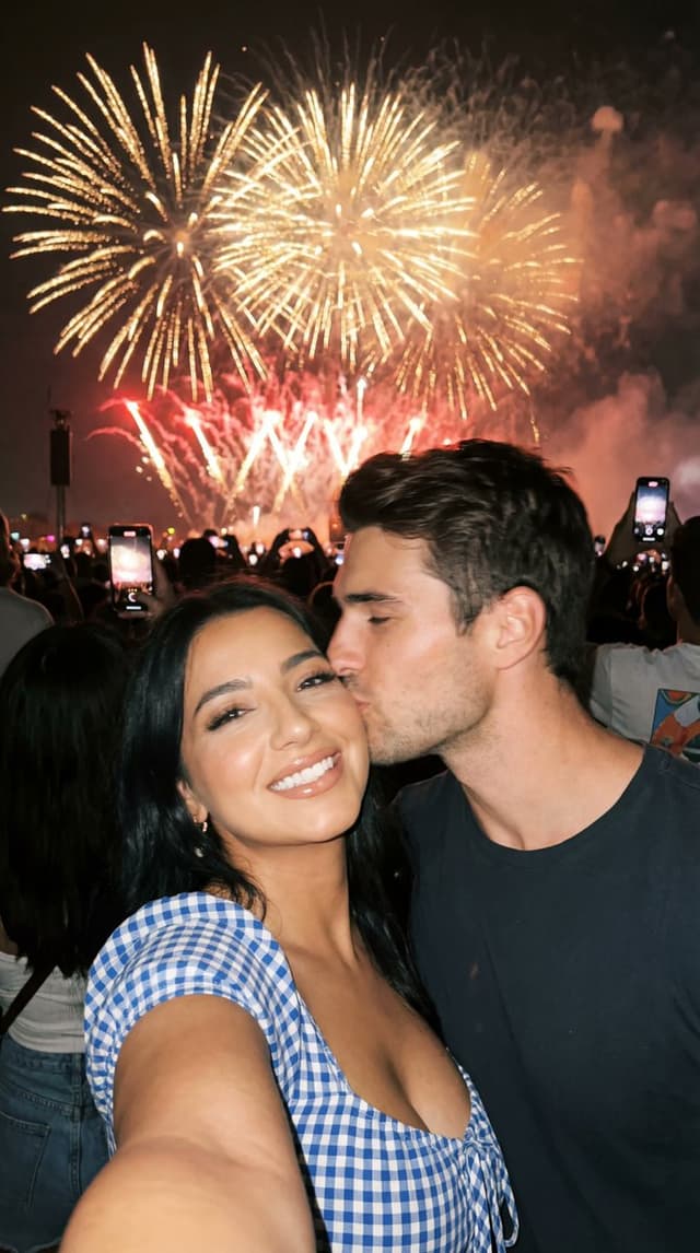 Social Media Post - Photoreal Candid Fireworks Couple Selfie Prompt — output