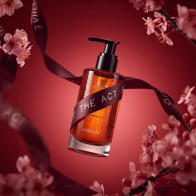 E-commerce Main Image - Luxury Beauty Product Photography Prompt — output