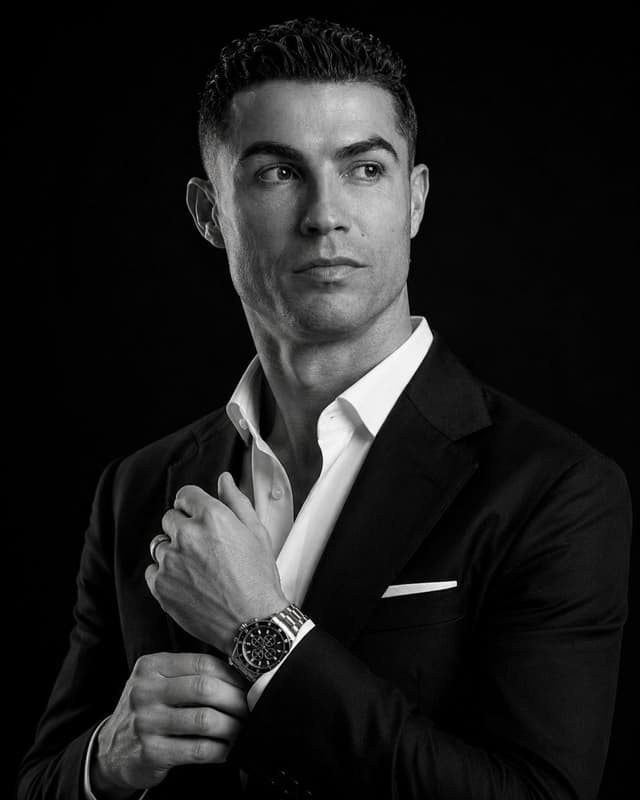 Profile / Avatar - Cinematic Black and White Luxury Suit Portrait — output
