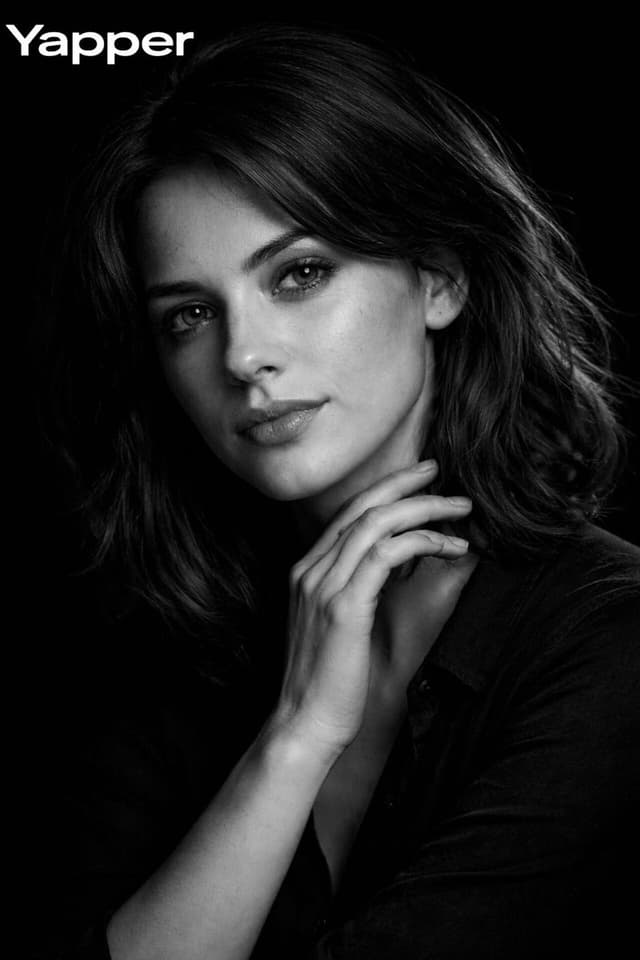 Profile / Avatar - High-Contrast Black-and-White Cinematic Portrait — output